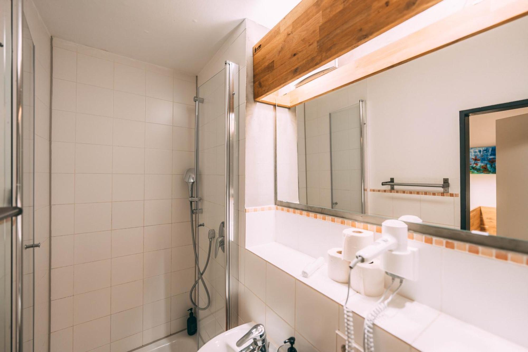 Gut Huegle Jugendzimmer 라벤스부르크 외부 사진