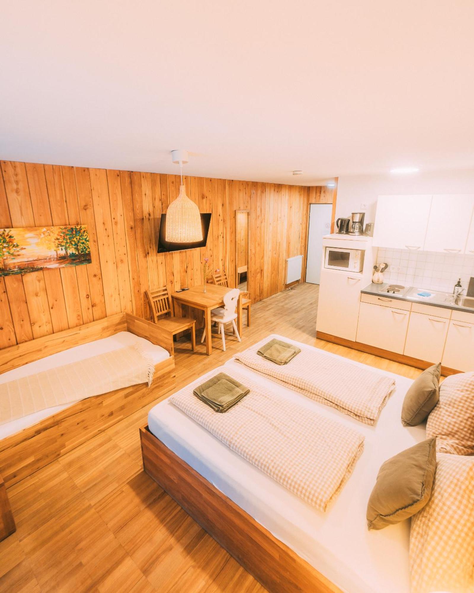 Gut Huegle Jugendzimmer 라벤스부르크 객실 사진